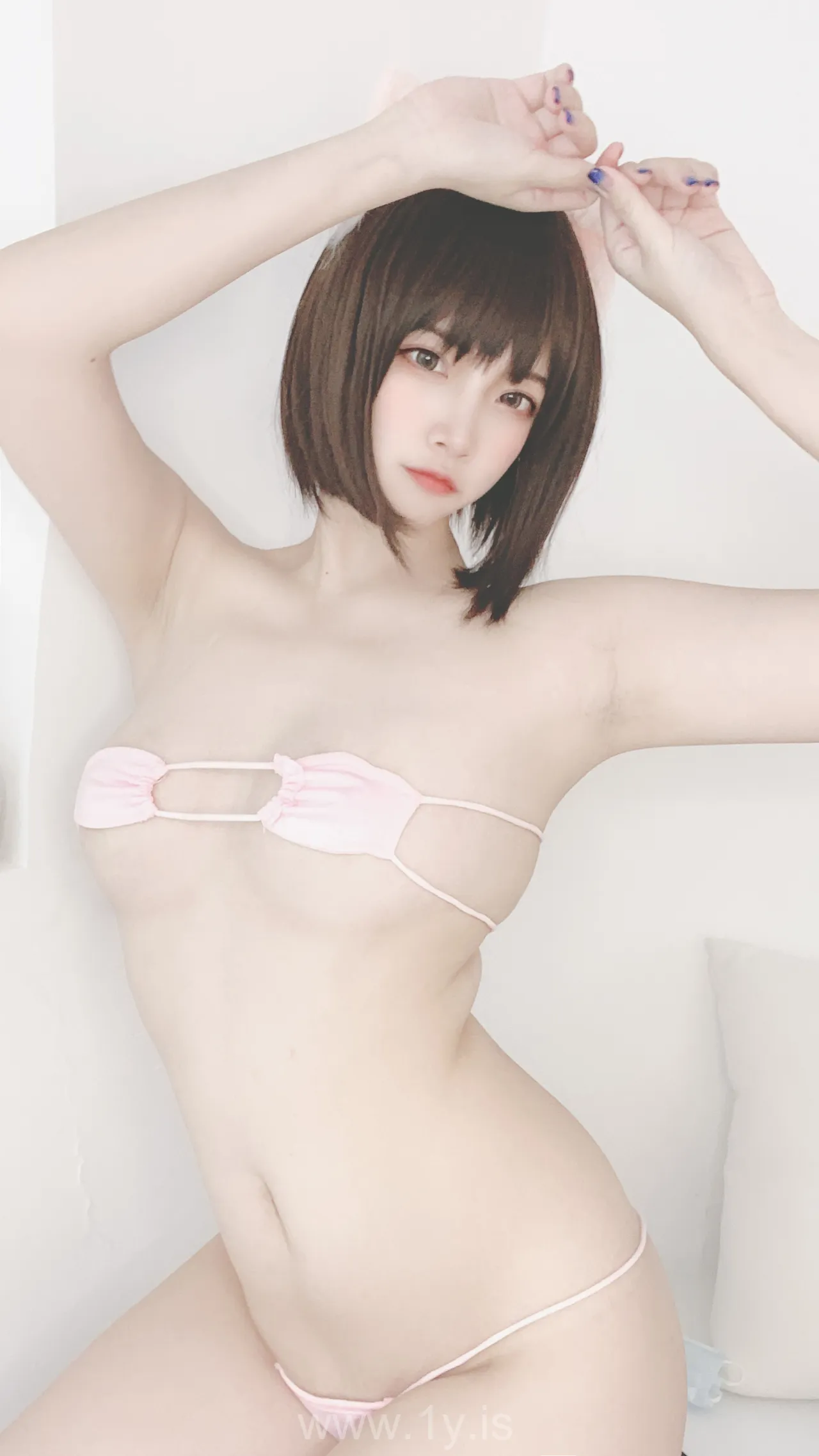 Nisa（二佐） VOL.97 4月铁粉福利 猪猪比基尼自拍